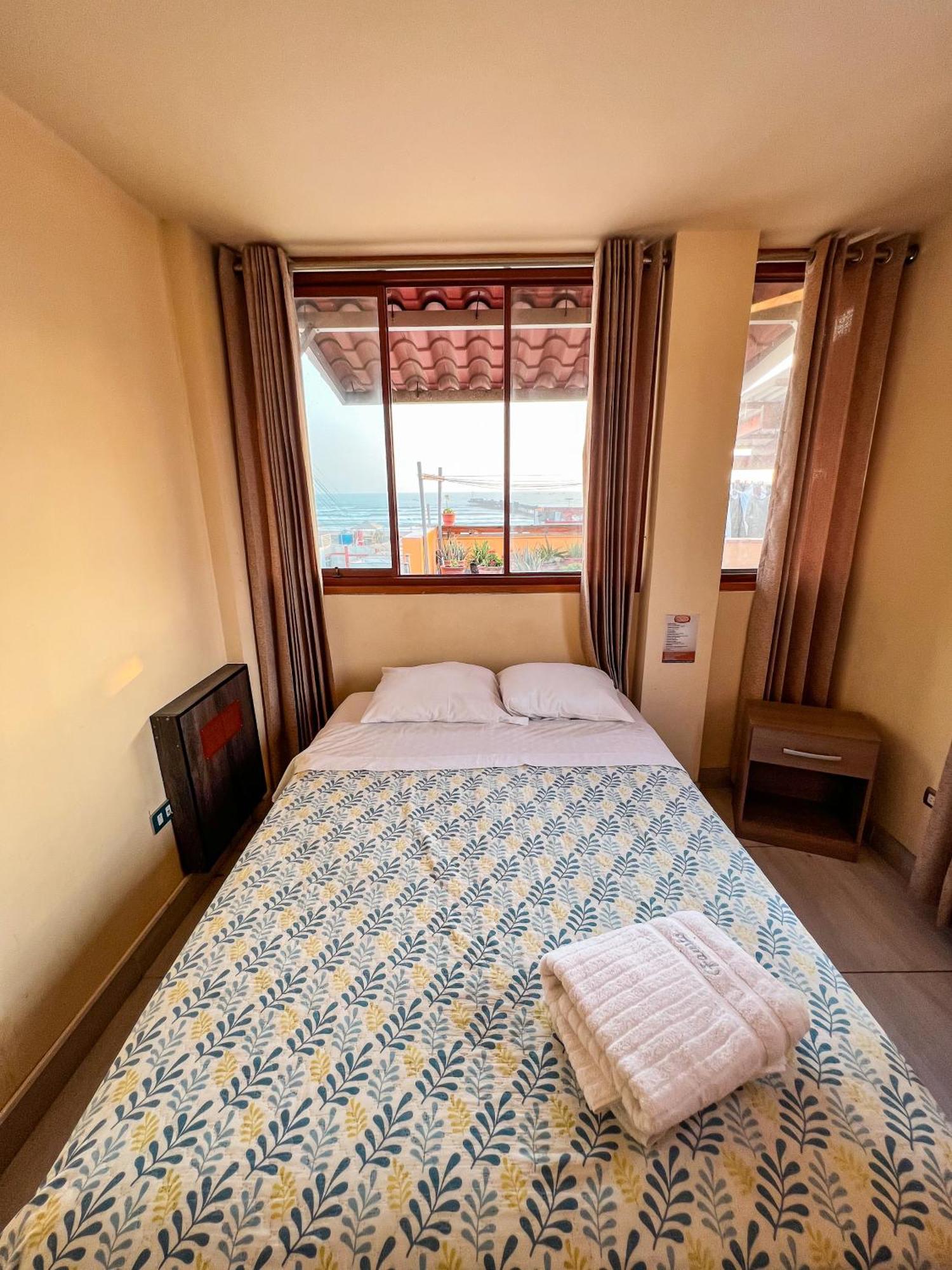Bed and Breakfast Casa Huespedes Pimentel Exterior foto